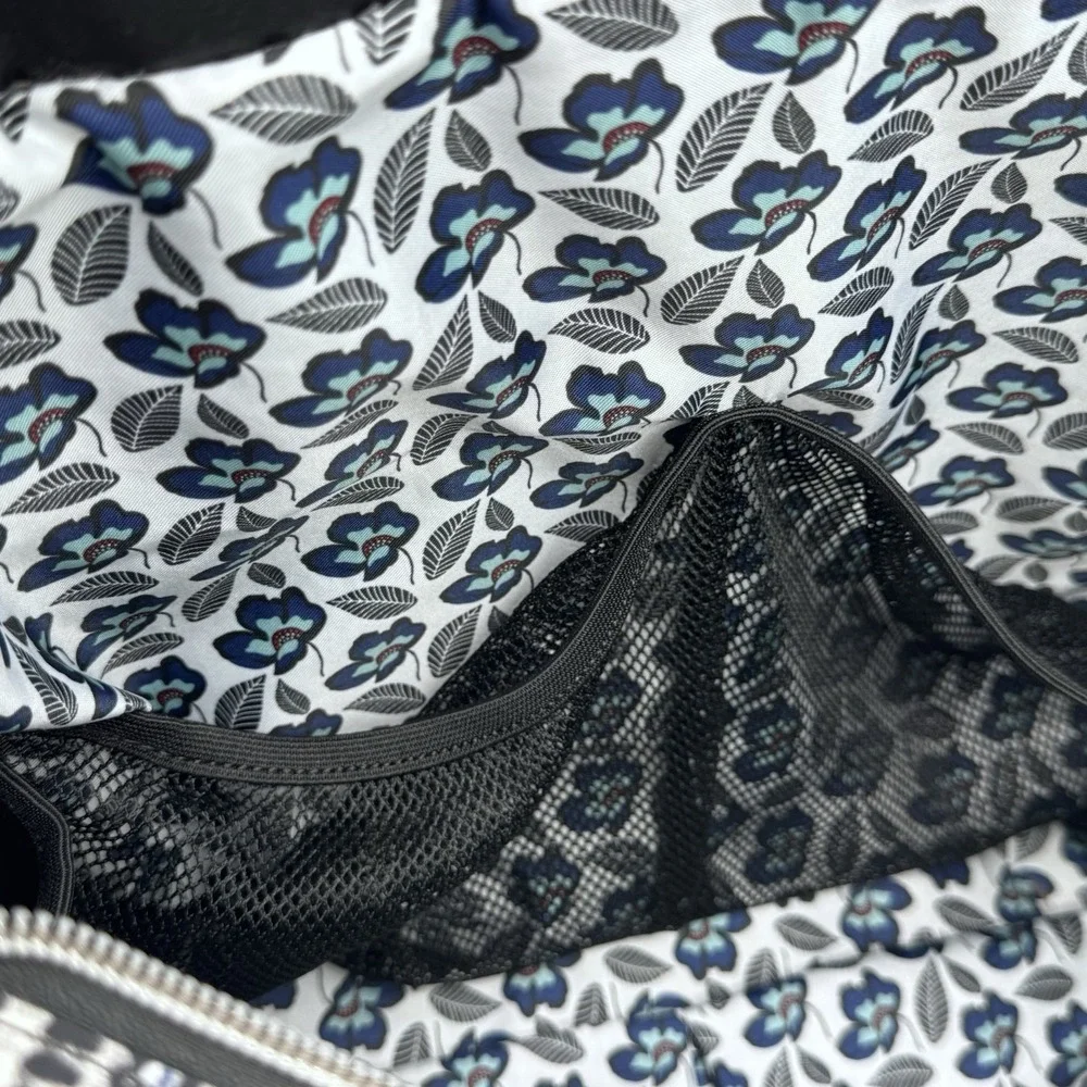 Vera Bradley excellent no